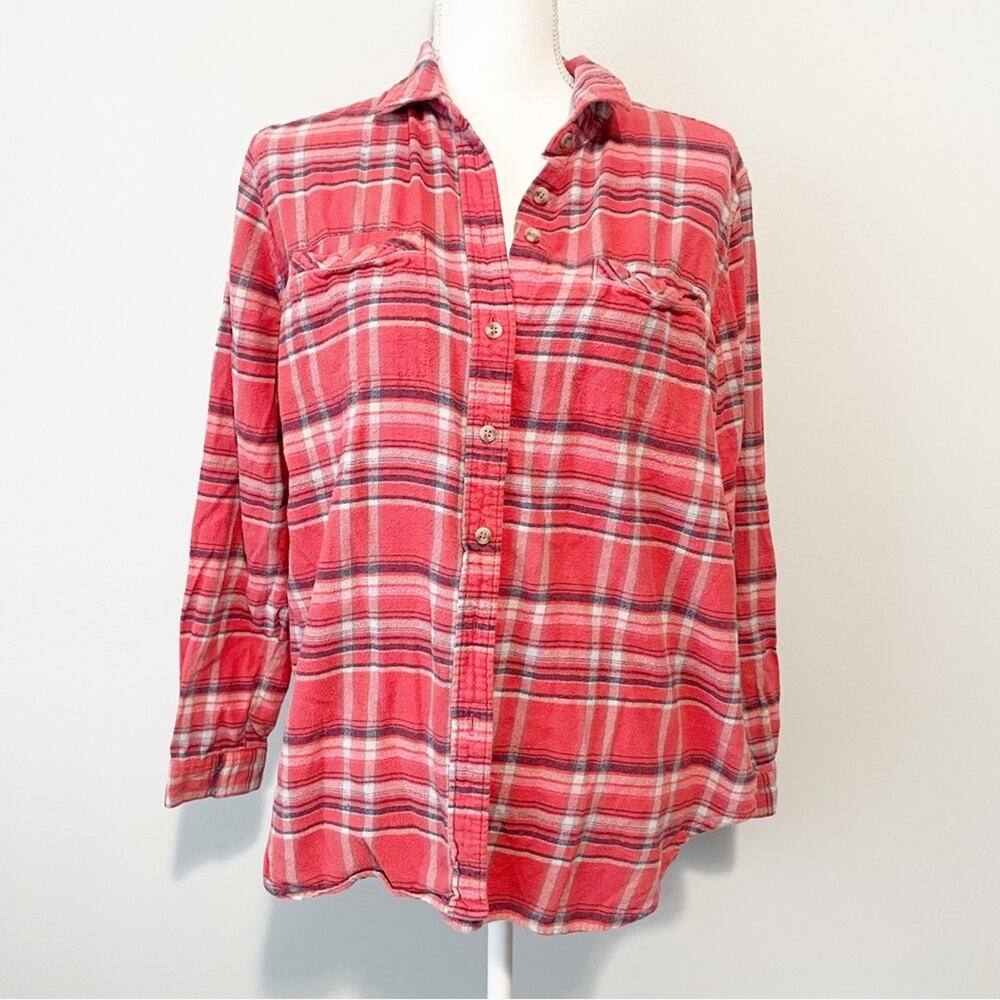 BDG red plaid flannel button down top size small grunge